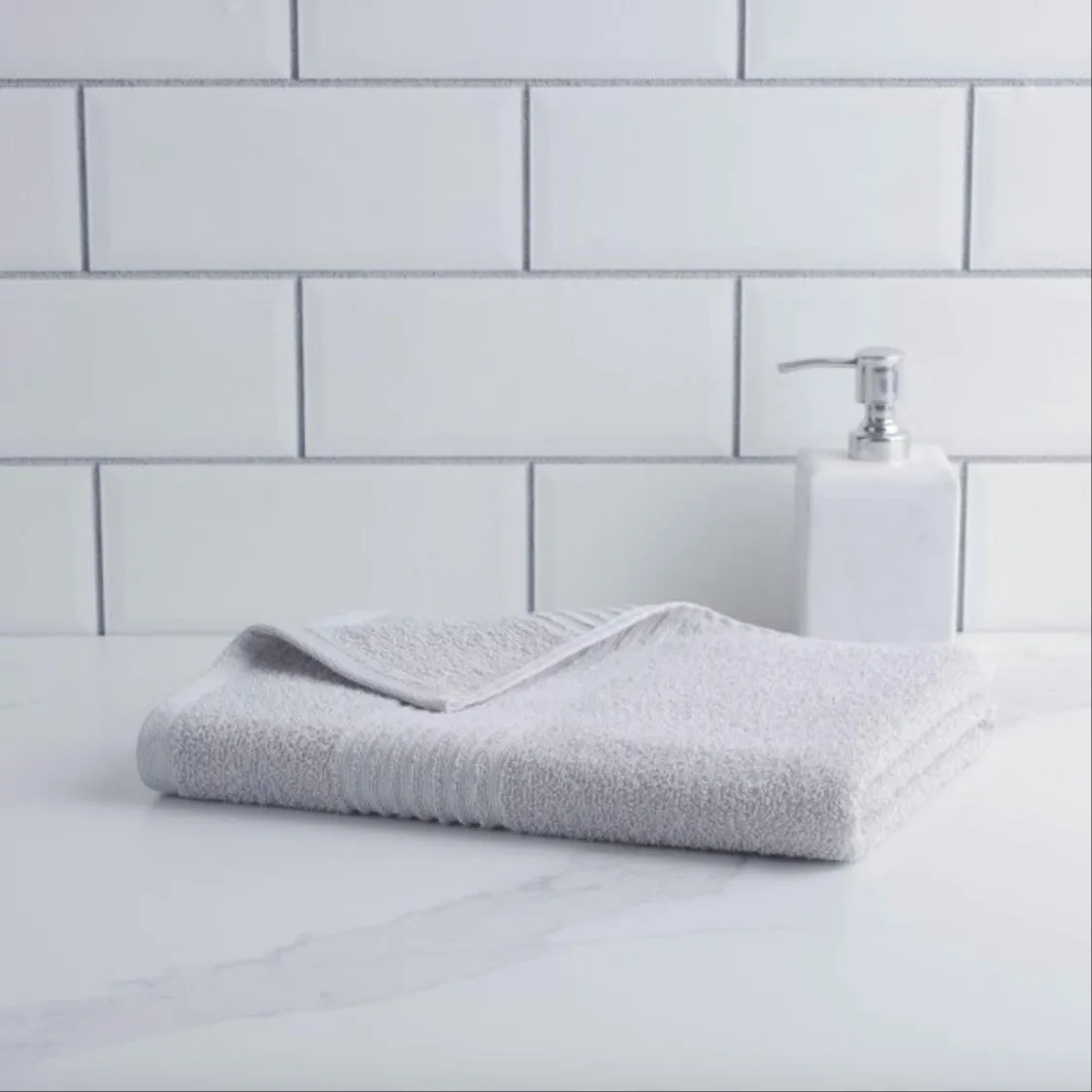 Lightweight 100% Cotton Bath Towel 27" x 52" Set of 3