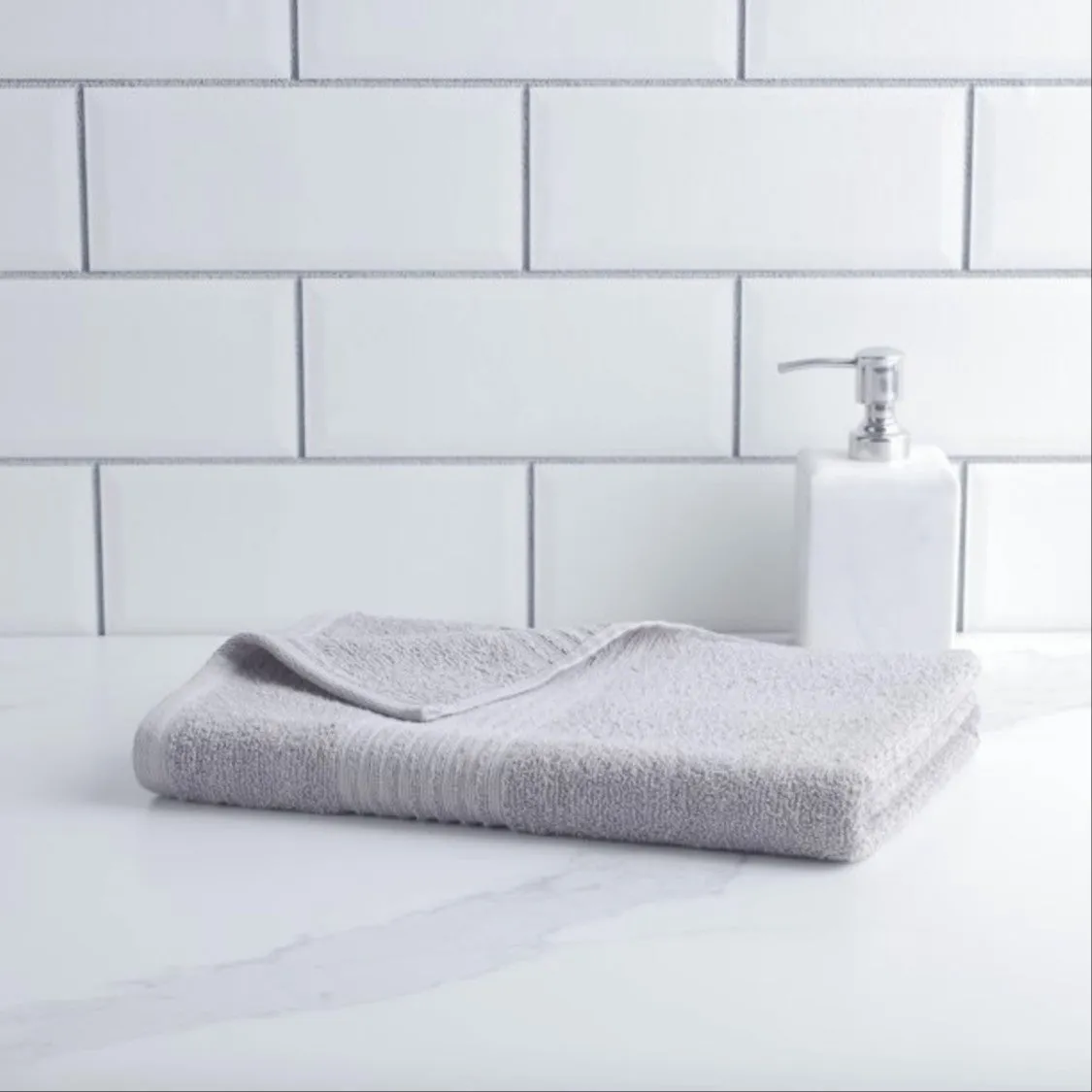 Lightweight 100% Cotton Bath Towel 27" x 52" Set of 3
